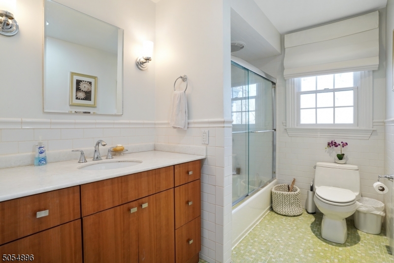 Upper Washington - Residential