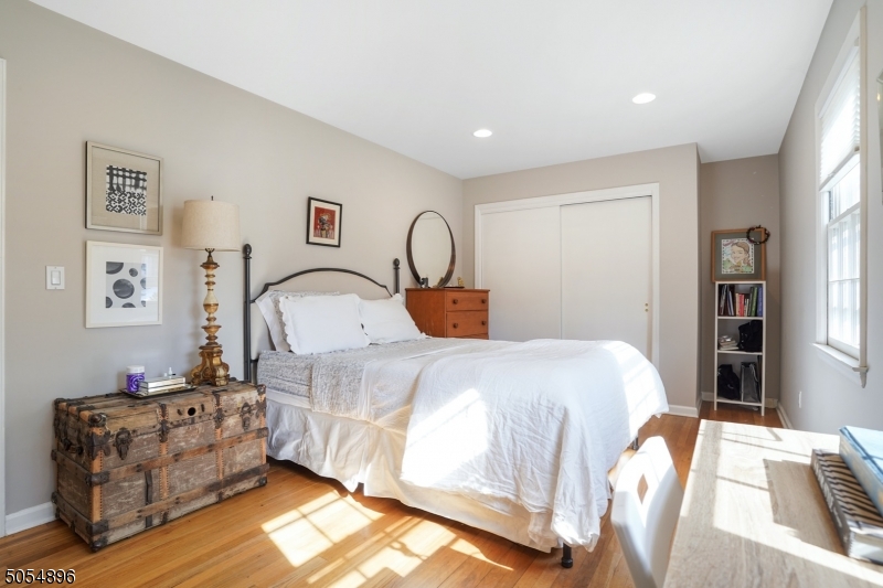 Upper Washington - Residential