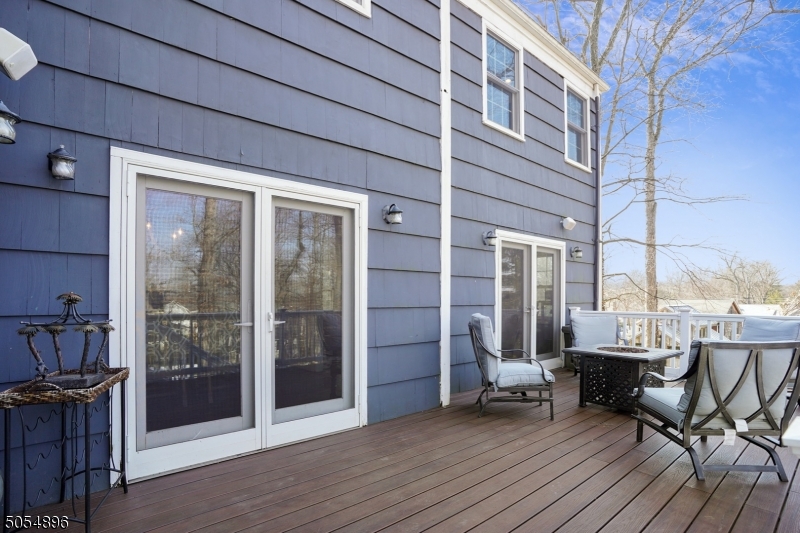 Upper Washington - Residential