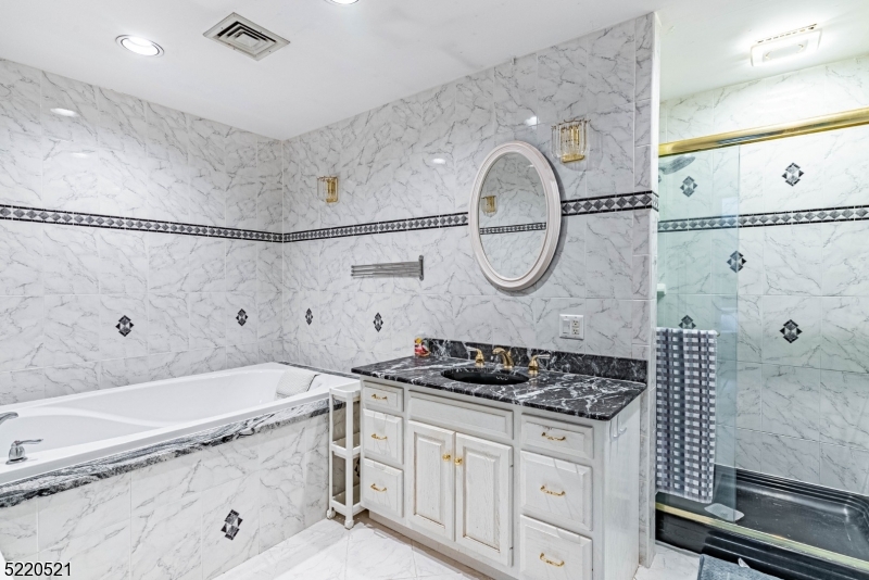 White Meadow Lake - Residential