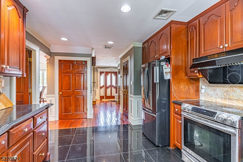 White Meadow Lake - Residential