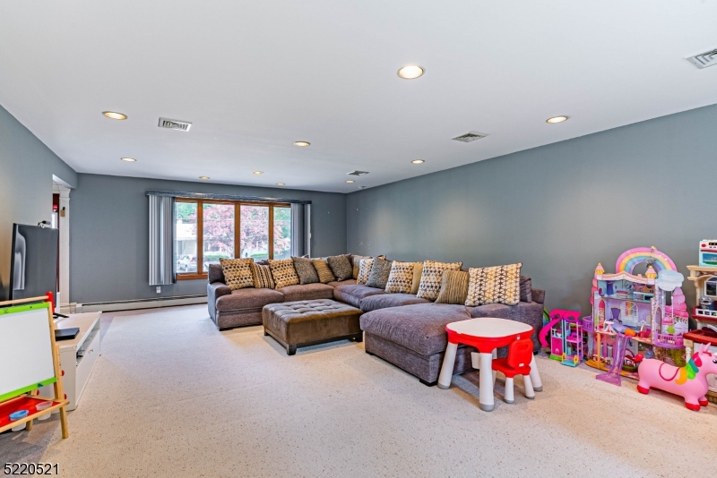 White Meadow Lake - Residential