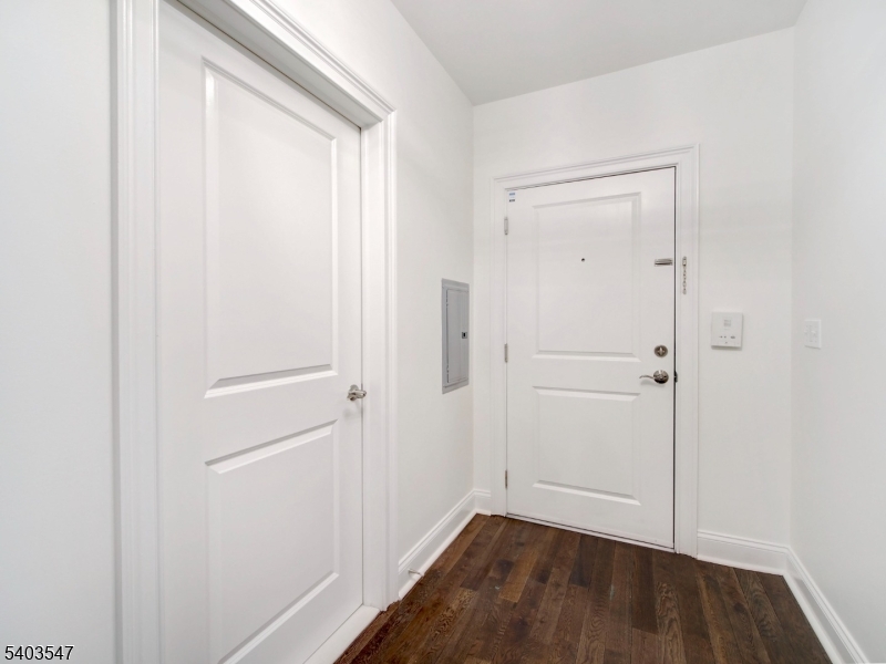 Lofts at Lincoln Park - Residential