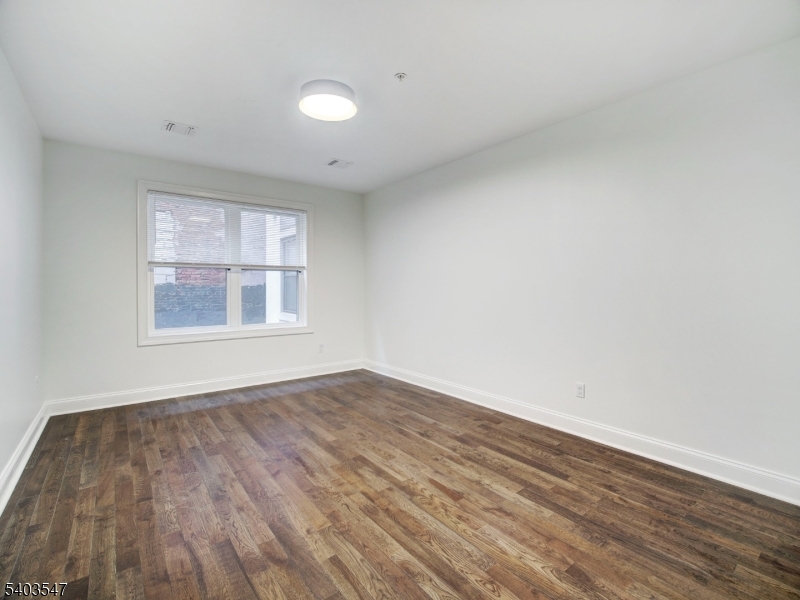 Lofts at Lincoln Park - Residential