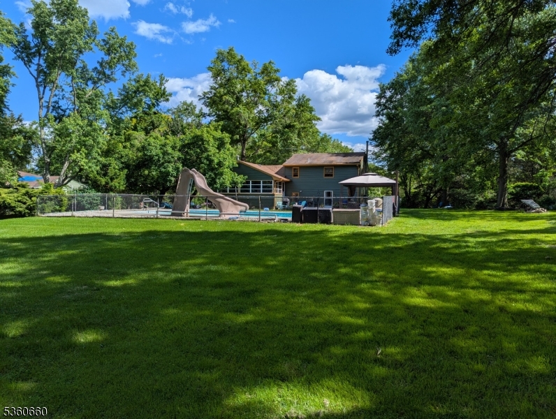 Bridgewater Twp., New Jersey 08807, United States, 3 Bedrooms Bedrooms, ,2 BathroomsBathrooms,Residential,Active,139418