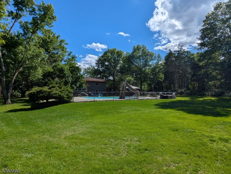 Bridgewater Twp., New Jersey 08807, United States, 3 Bedrooms Bedrooms, ,2 BathroomsBathrooms,Residential,Active,139418