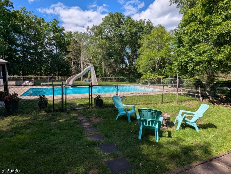 Bridgewater Twp., New Jersey 08807, United States, 3 Bedrooms Bedrooms, ,2 BathroomsBathrooms,Residential,Active,139418