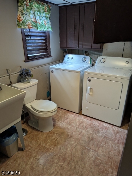 Bridgewater Twp., New Jersey 08807, United States, 3 Bedrooms Bedrooms, ,2 BathroomsBathrooms,Residential,Active,139418