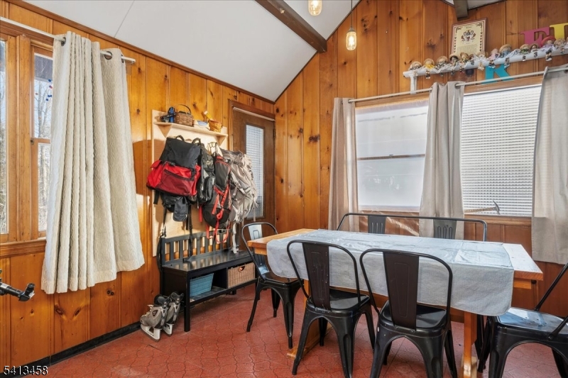 HIGHLAND LAKES - Residential