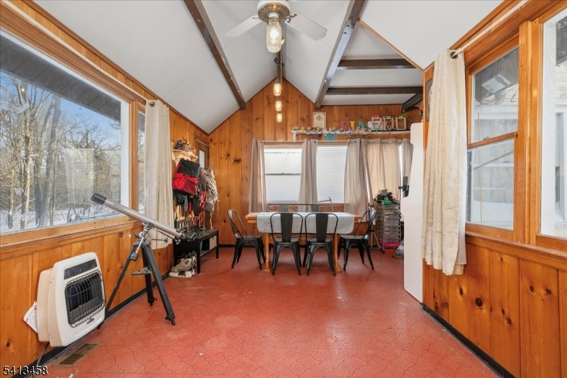 HIGHLAND LAKES - Residential