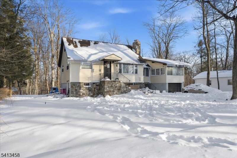 HIGHLAND LAKES - Residential