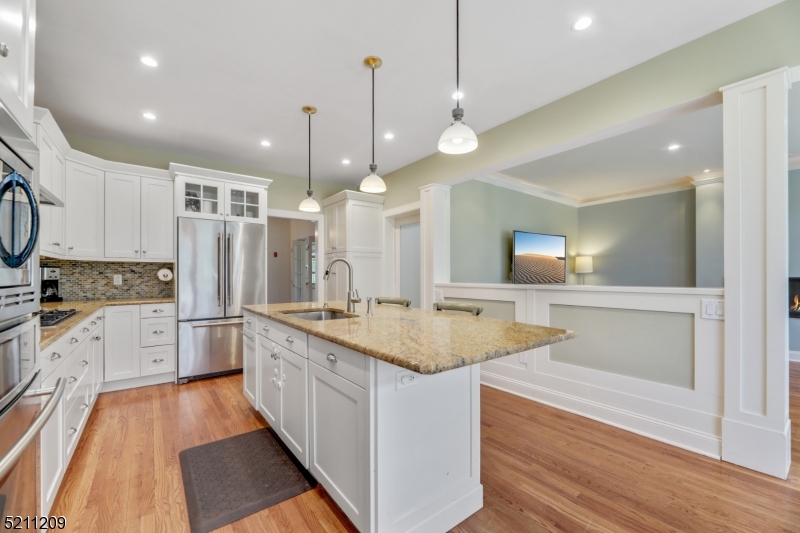 Rolling Hill - Residential