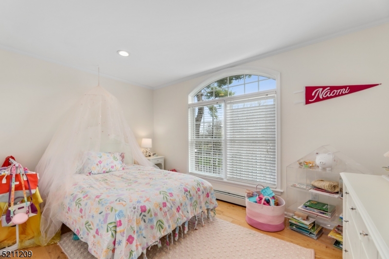 Rolling Hill - Residential