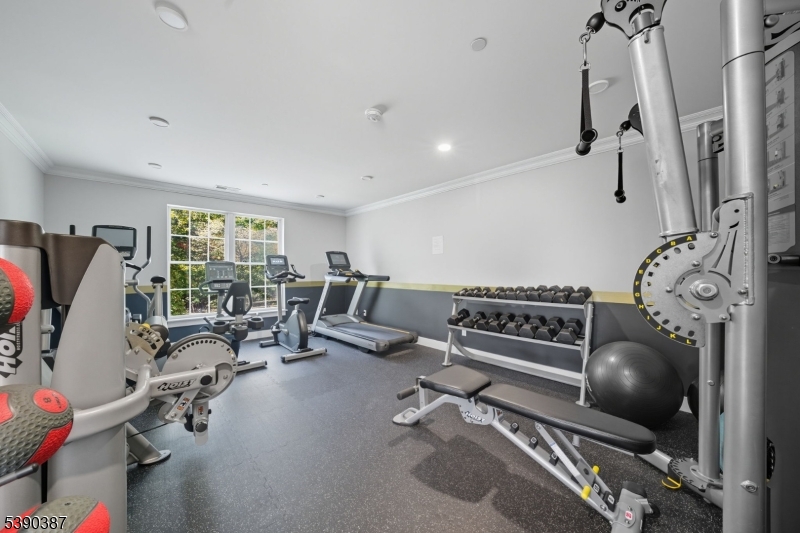 Fox Crest - Residential