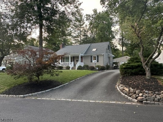 12 OSBORNE AVE, NEW PROVIDENCE, NJ 07974 - Image e42185a584df2ec7a40ebdd62df7ad61/3049580085