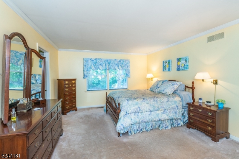 Hunter's Ridge - Residential