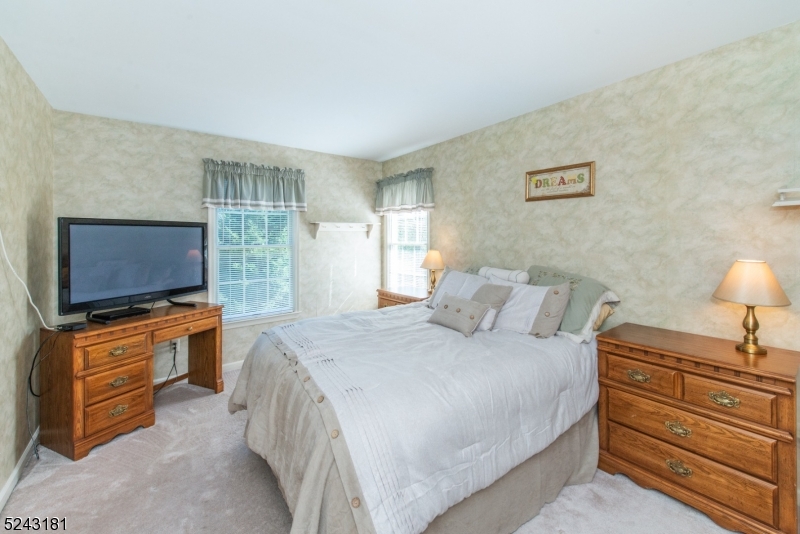 Hunter's Ridge - Residential