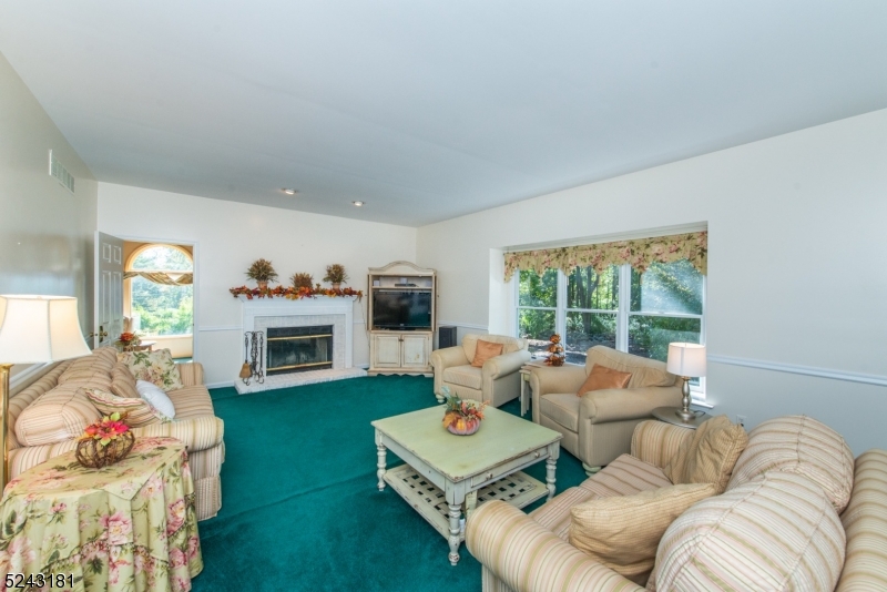 Hunter's Ridge - Residential