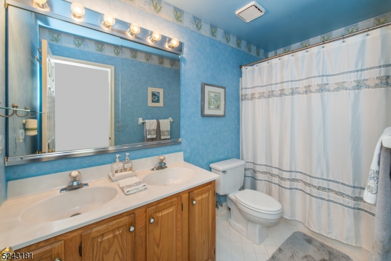 Hunter's Ridge - Residential