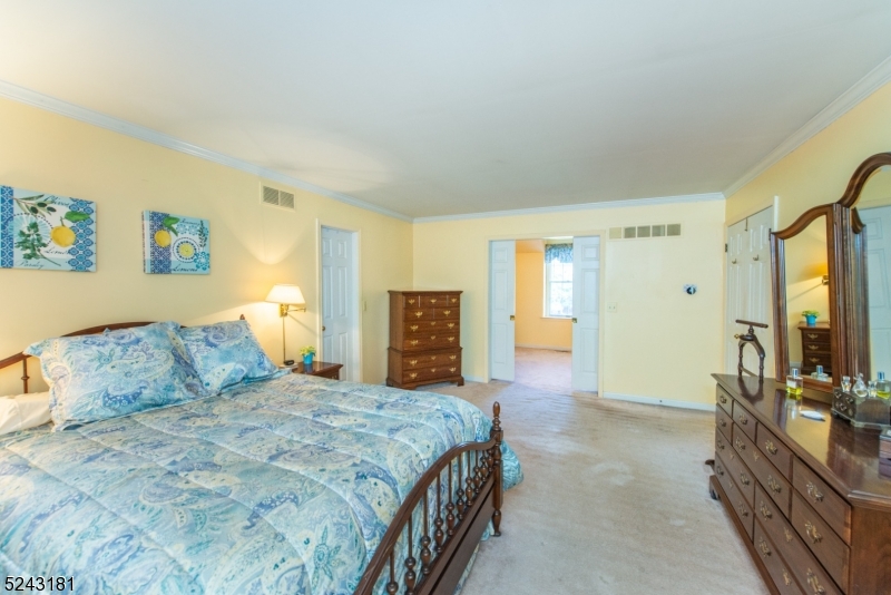 Hunter's Ridge - Residential