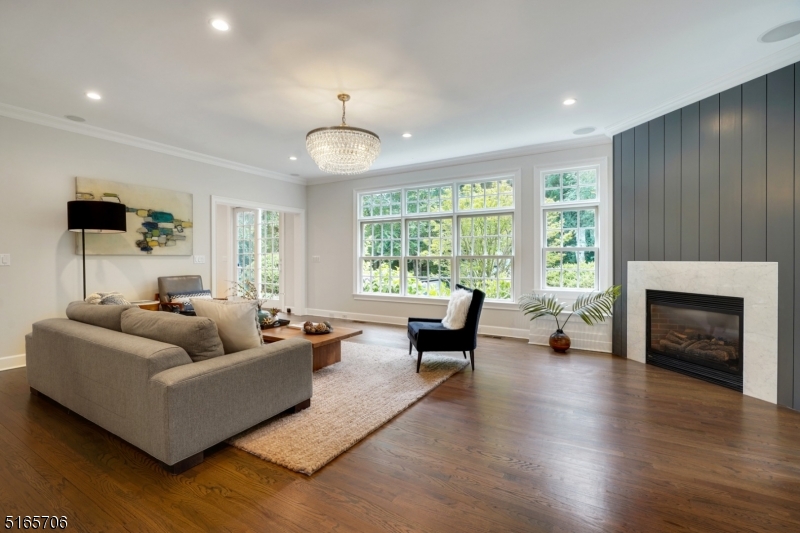 Upper Washington - Residential