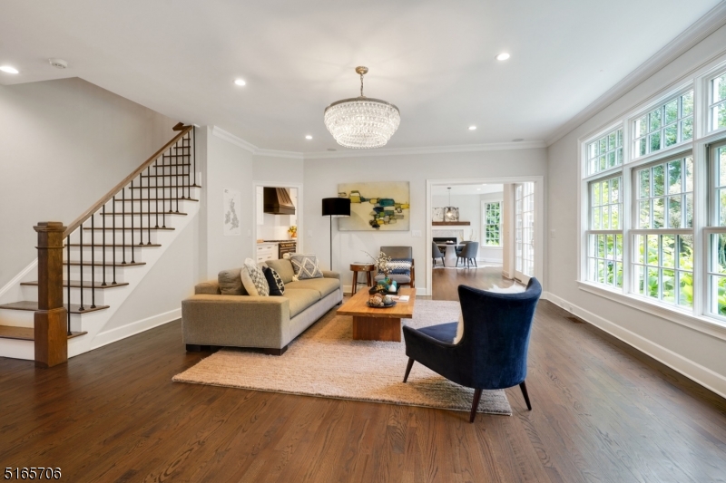 Upper Washington - Residential