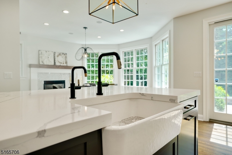 Upper Washington - Residential