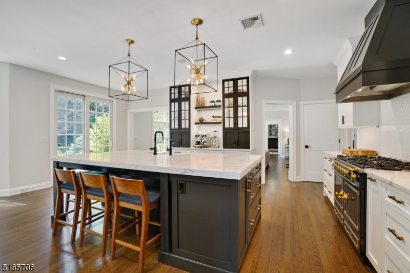 Upper Washington - Residential