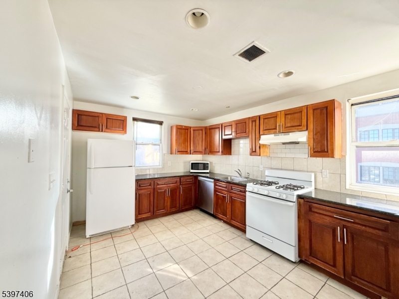 Ironbound - Residential Lease