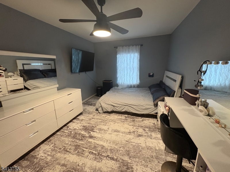 Shabbecong Village - Residential