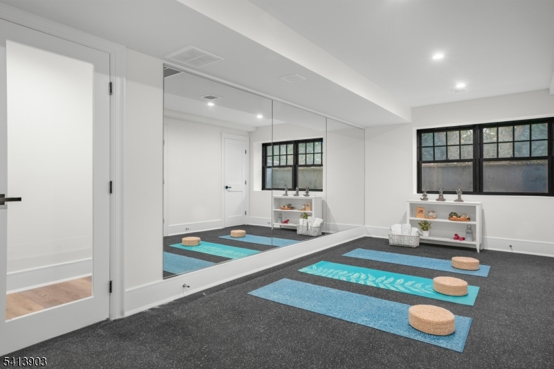 HARTSHORN - Residential