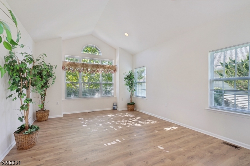 Renaissance - Residential