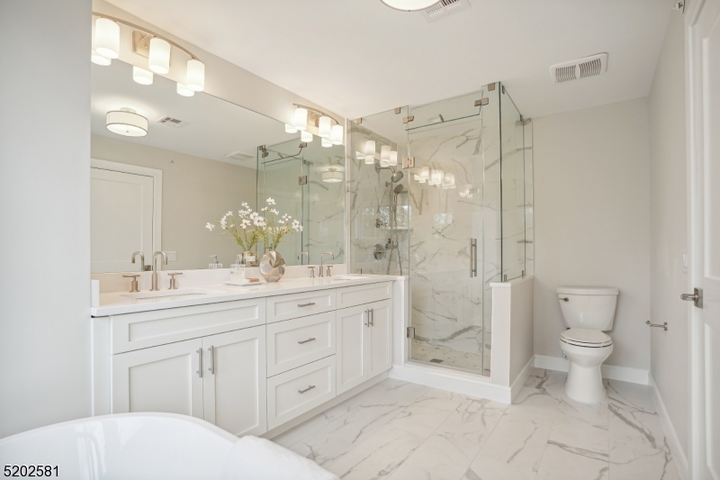 Downtown Summit - Residential