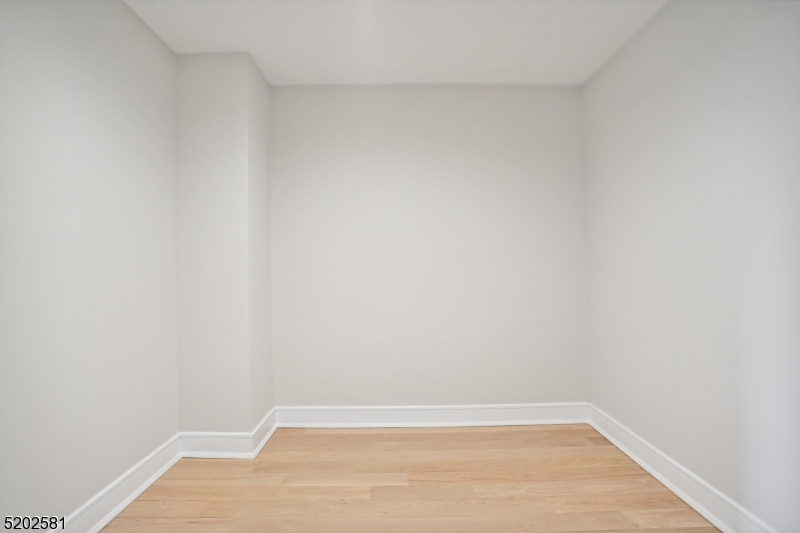 Downtown Summit - Residential