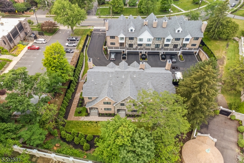 Downtown Summit - Residential