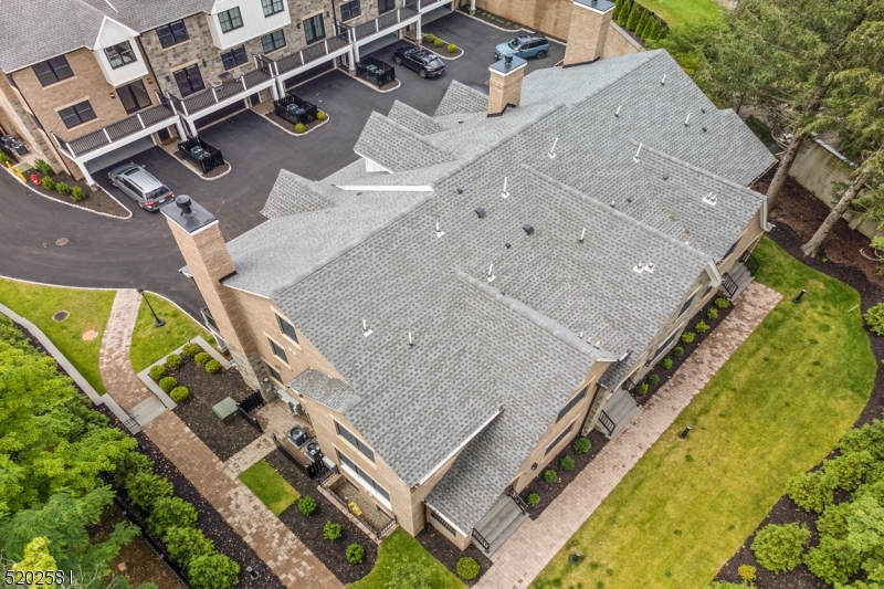 Downtown Summit - Residential