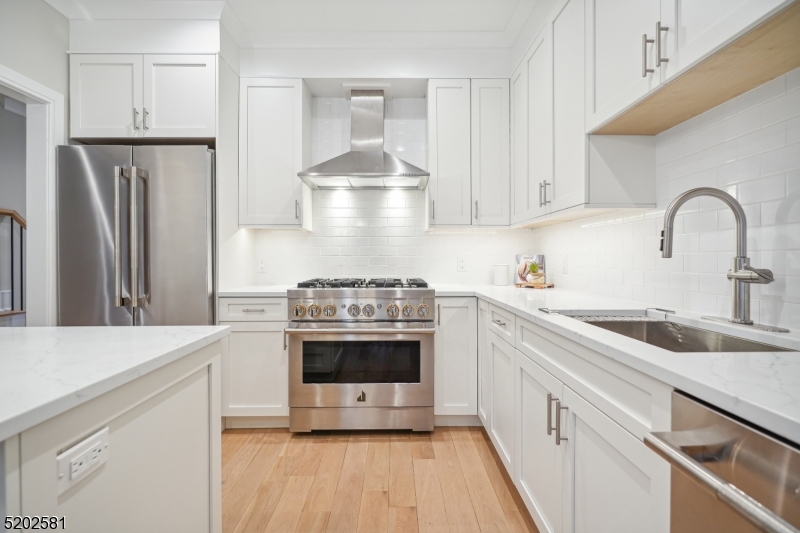 Downtown Summit - Residential