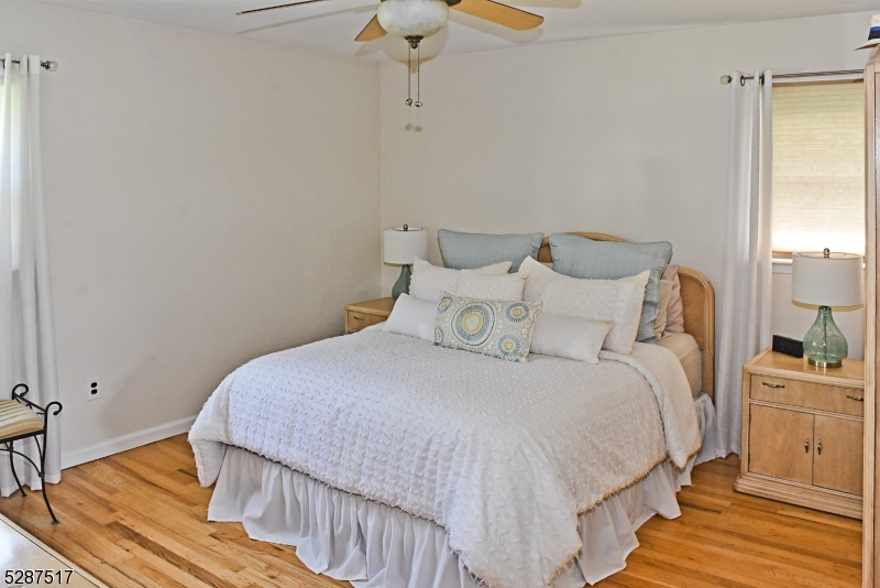 White Meadow Lake - Residential