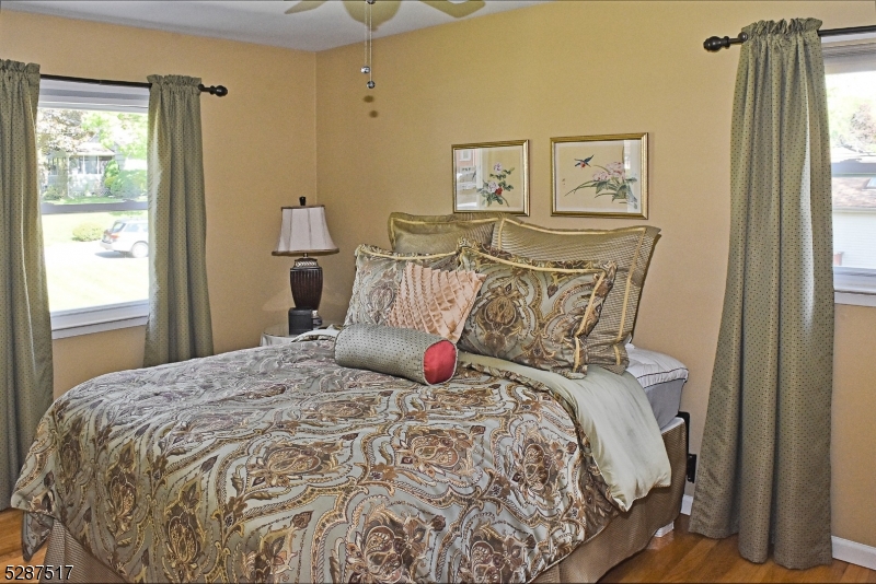 White Meadow Lake - Residential