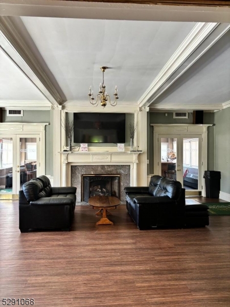 White Meadow Lake - Residential