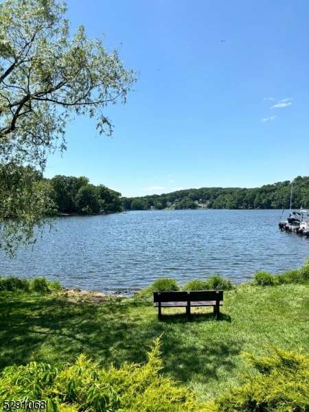 White Meadow Lake - Residential