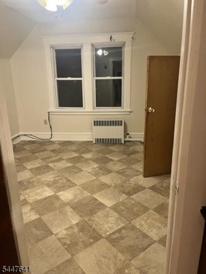 319 W CLINTON ST # 3, HALEDON, NJ 07508 - Image e45a2b9cbb12ceecd48bfa3f004d940e/2487256268