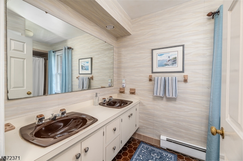 Fredon Twp., New Jersey 07860, United States, 4 Bedrooms Bedrooms, ,3 BathroomsBathrooms,Residential,Coming Soon,173086