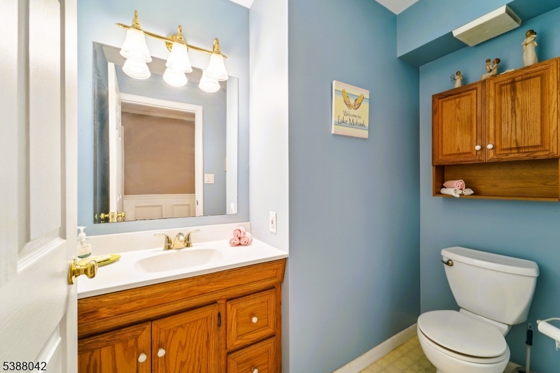 LAKE MOHAWAK - Residential