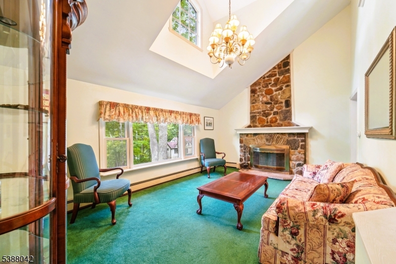 LAKE MOHAWAK - Residential