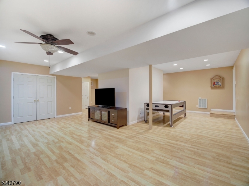 Hunters Ridge - Residential