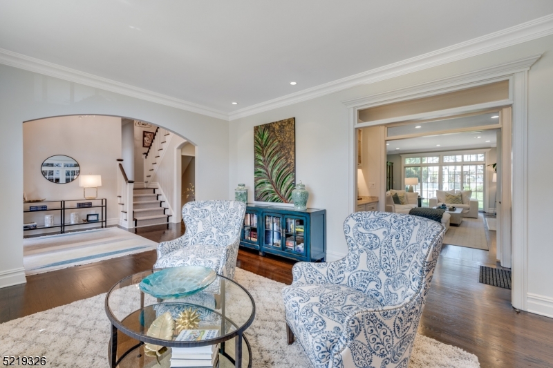 Rolling Hill - Residential