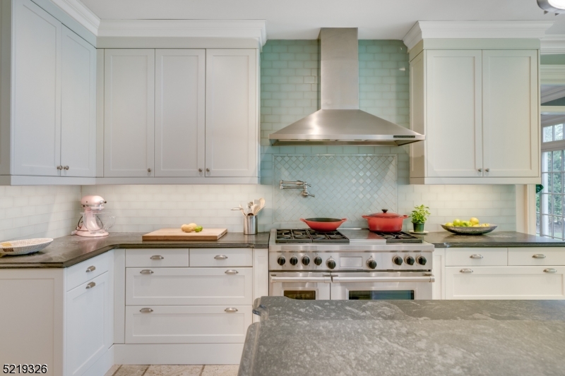 Rolling Hill - Residential