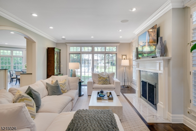 Rolling Hill - Residential