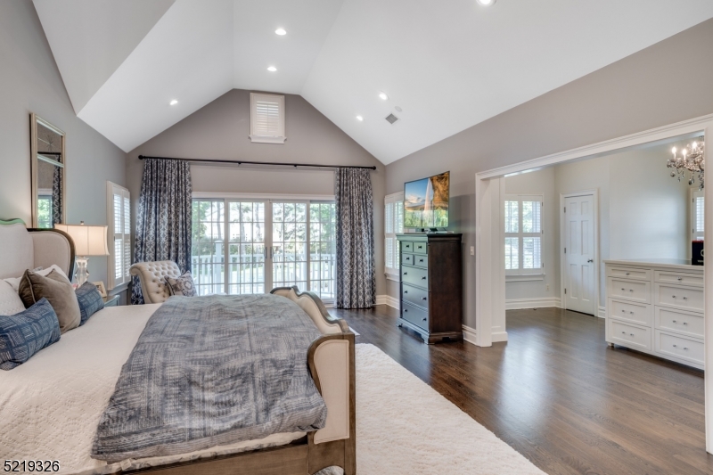 Rolling Hill - Residential